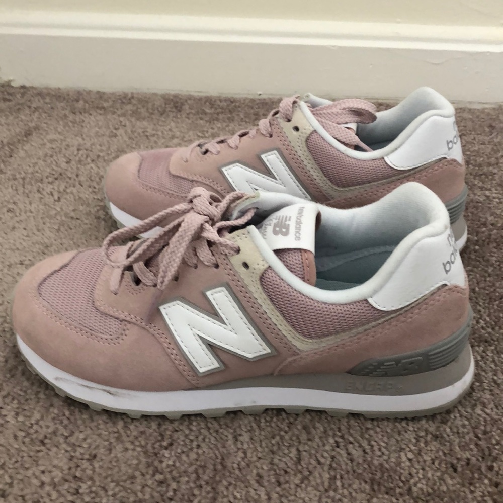 New Balance Pink Sneakers Size 6.5
